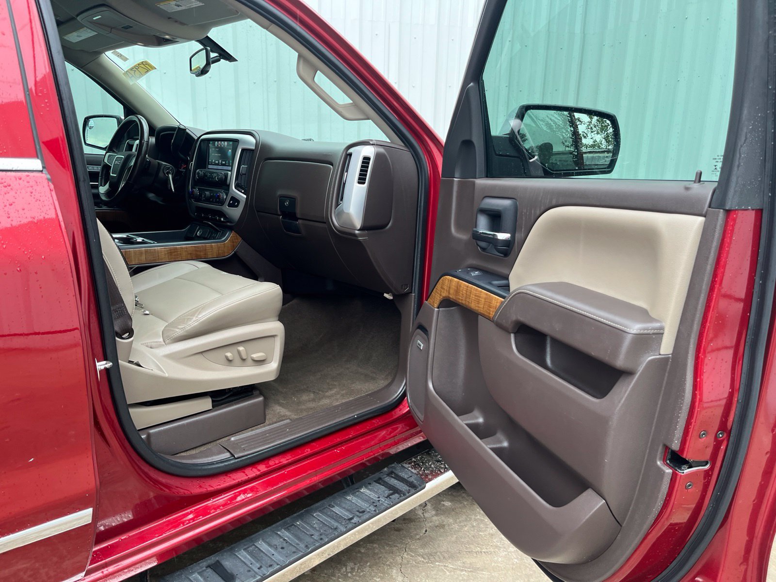 Used 2018 GMC Sierra 1500 SLT w/ Texas SLT Premium Package AWD/4WD image 16