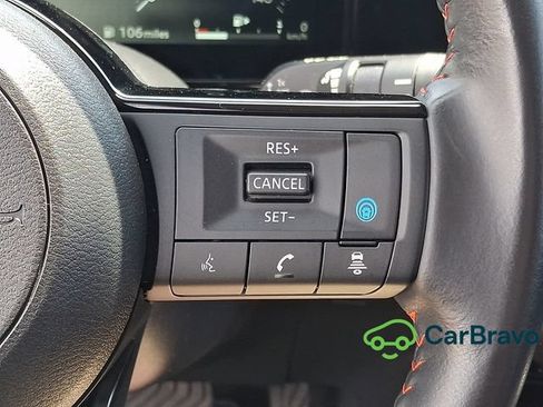 Used 2025 Nissan Kicks SR AWD/4WD image 23
