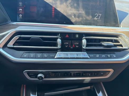 Used 2019 BMW X5 xDrive40i w/ Premium Package 2 AWD/4WD image 22
