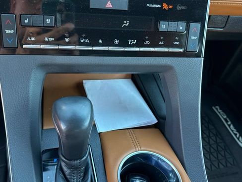 Used 2021 Toyota Avalon Limited w/ Advanced Safety Package FWD image 14