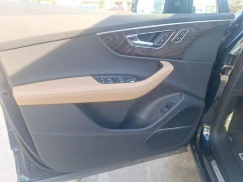 Used 2025 Audi Q7 2.0T Premium Plus w/ Premium Plus Package image 12