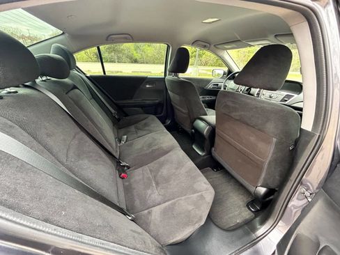 Used 2013 Honda Accord LX image 12