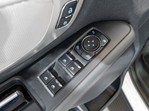 Used 2025 Ford Expedition Active AWD/4WD image 14