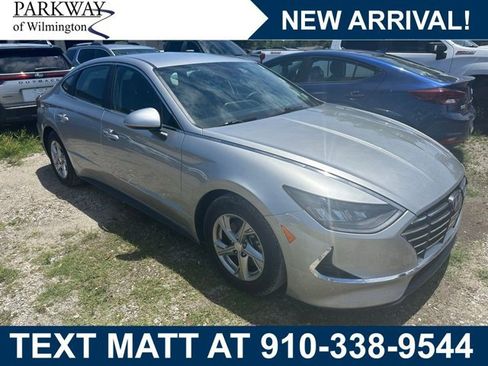 Used 2022 Hyundai Sonata SE FWD image 1