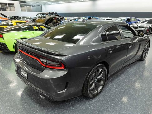 Used 2019 Dodge Charger R/T image 7
