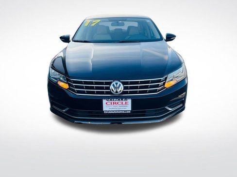 Used 2017 Volkswagen Passat 1.8T SE image 12
