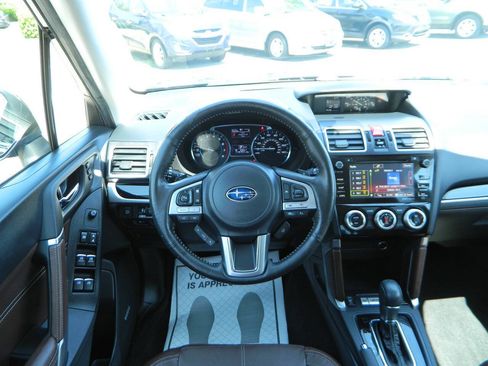 Used 2017 Subaru Forester 2.0XT Touring AWD/4WD image 15