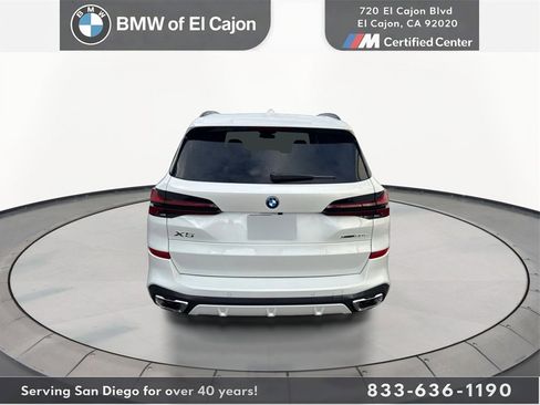 New 2026 BMW X5 xDrive50e w/ M Sport Package image 6