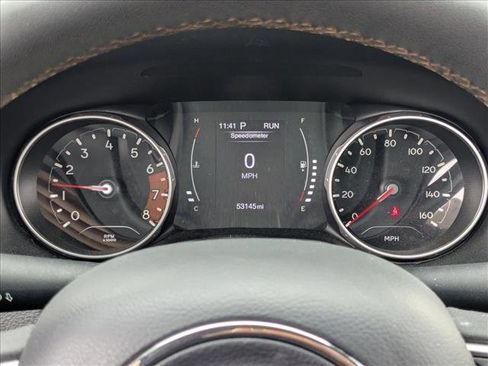 Used 2021 Jeep Compass Latitude image 3