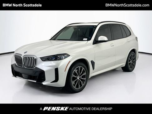 Used 2024 BMW X5 xDrive40i w/ M Sport Package AWD/4WD image 1