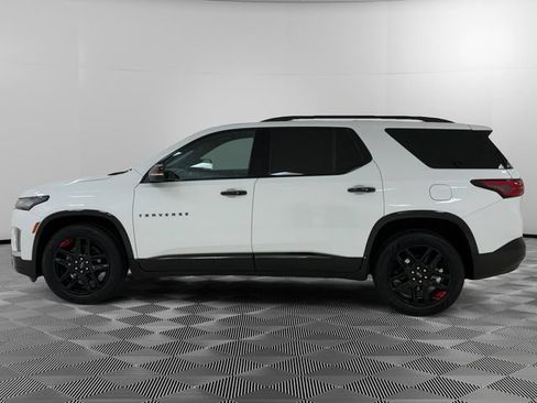 Certified 2023 Chevrolet Traverse Premier w/ Redline Edition AWD/4WD image 2