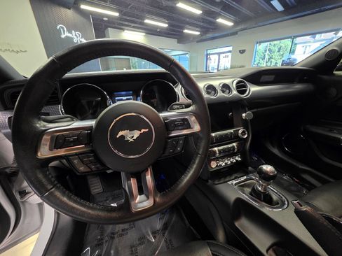 Used 2017 Ford Mustang GT Premium w/ GT Performance Package RWD image 22