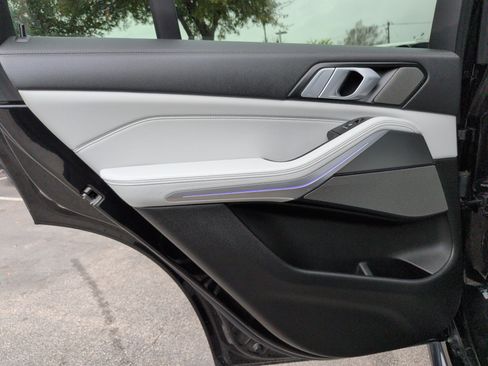 Certified 2023 BMW X5 sDrive40i w/ M Sport Package image 40