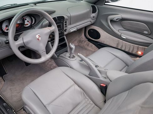 Used 2003 Porsche 911 Cabriolet image 25