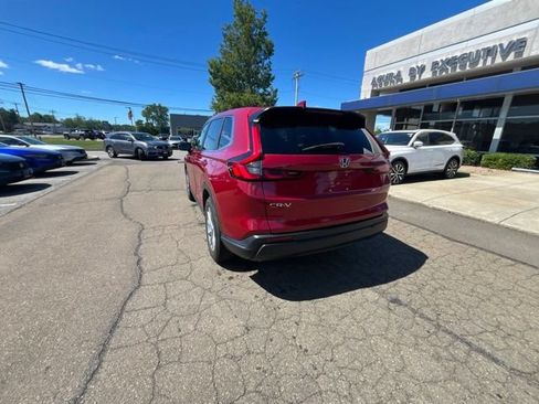 Used 2024 Honda CR-V EX-L image 10