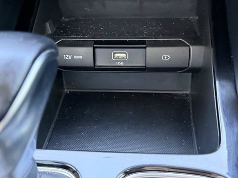 Used 2020 Kia Telluride S FWD image 25