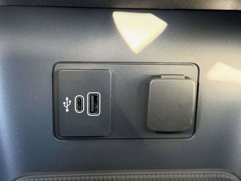 New 2026 Ford Explorer Active w/ Active Comfort Package image 29