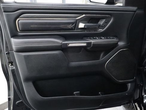 Used 2021 RAM 1500 Limited w/ Body Color Bumper Group image 11