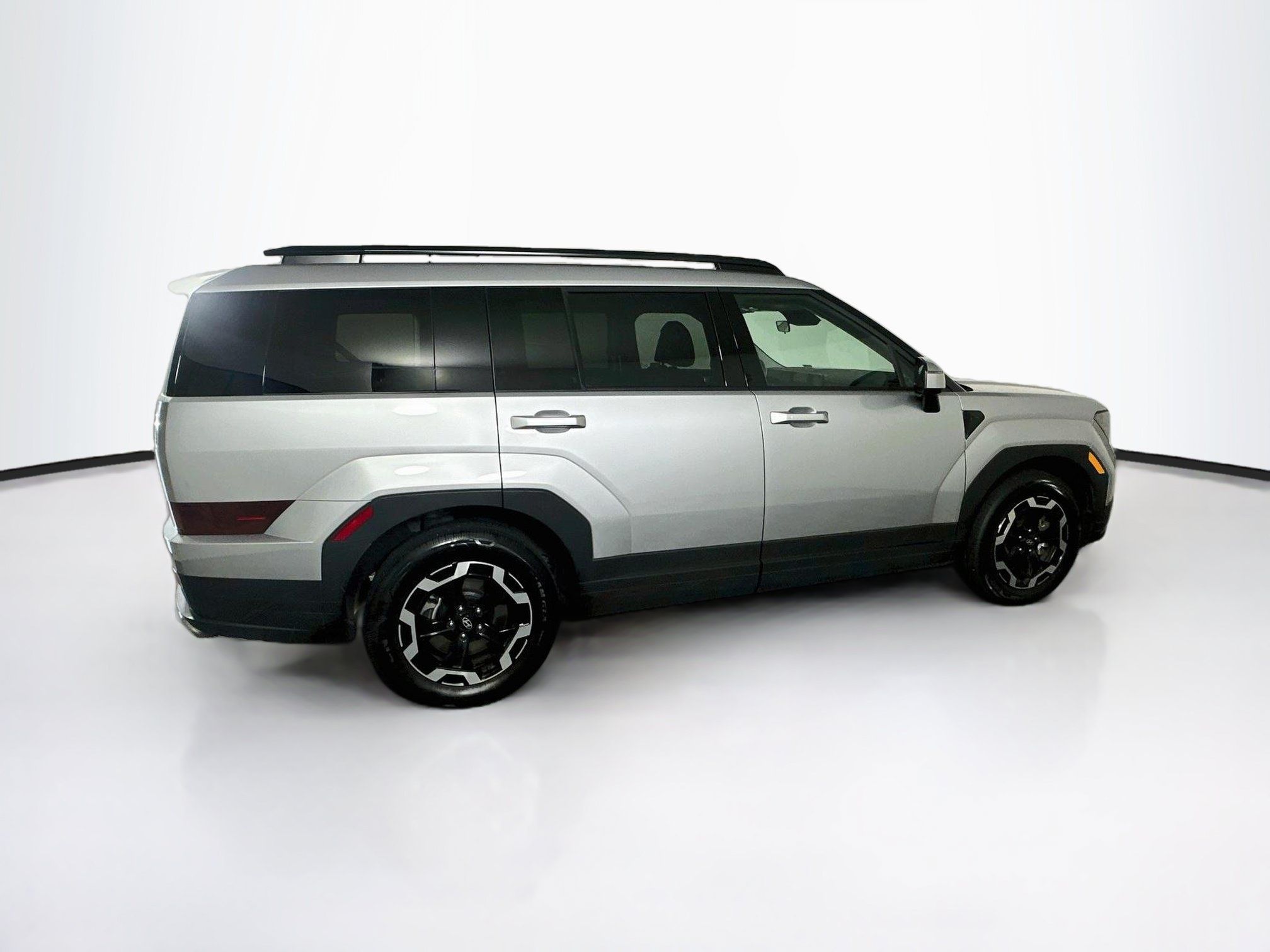 Used 2026 Hyundai Santa Fe SEL FWD image 10