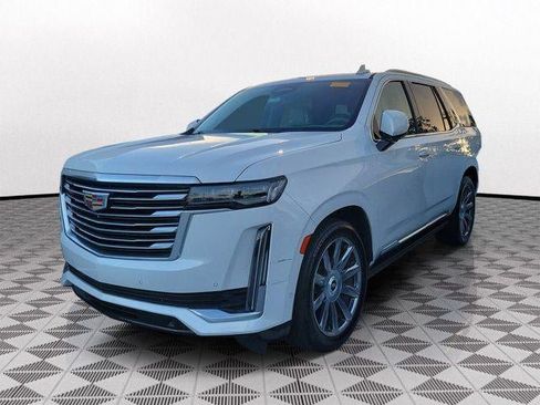 Used 2021 Cadillac Escalade Premium Luxury Platinum w/ Heavy-Duty Trailer Package AWD/4WD image 3
