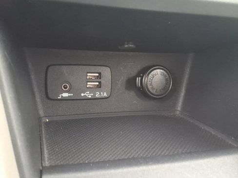 Used 2019 Subaru Forester w/ Alloy Wheel Package image 13