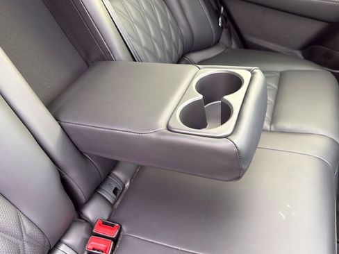 Used 2025 Nissan Rogue Platinum w/ Platinum Premium Package FWD image 42