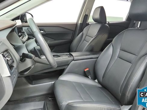 Used 2023 Nissan Rogue SL w/ SL Premium Package FWD image 39