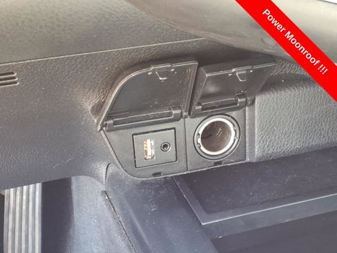 Used 2019 Toyota Camry SE w/ Convenience Package image 23