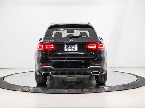 Used 2022 Mercedes-Benz GLC 300 image 3