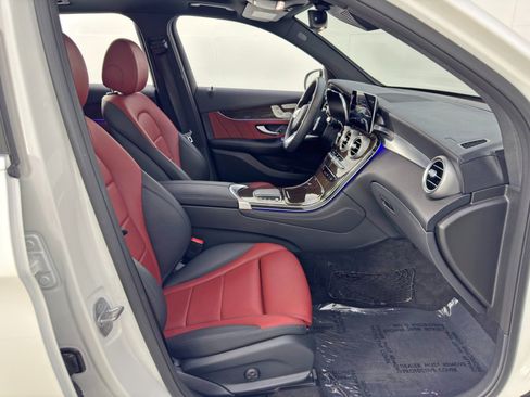 Used 2020 Mercedes-Benz GLC 300 GLC 300 w/ AMG Line image 15