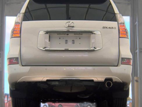 Used 2019 Lexus GX 460 Premium AWD/4WD image 7