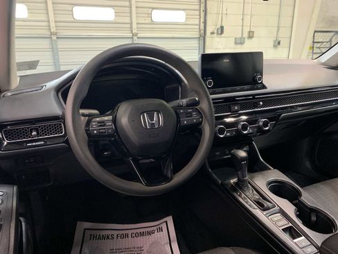 Used 2025 Honda Civic LX image 4