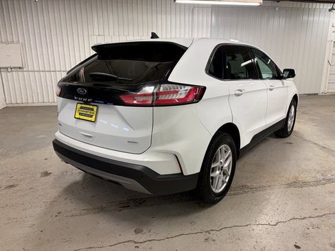 Used 2023 Ford Edge SEL image 6