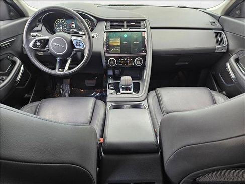 Used 2022 Jaguar E-PACE SE image 17
