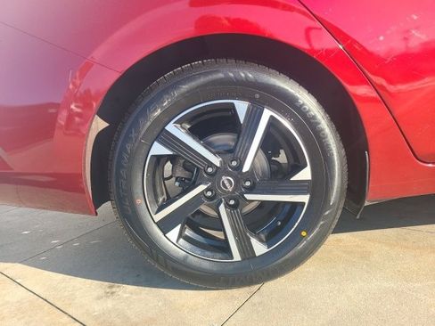 Used 2024 Nissan Sentra SV image 10