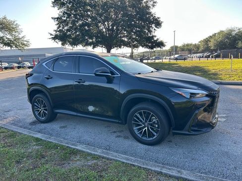 Used 2024 Lexus NX 250 FWD w/ Cold Area Package image 7