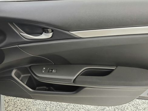 Used 2018 Honda Civic LX image 29
