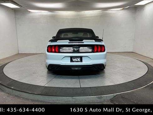 Used 2019 Ford Mustang Premium image 4