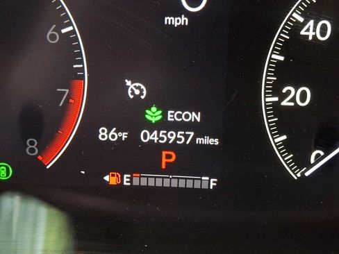 Used 2024 Honda HR-V Sport image 15