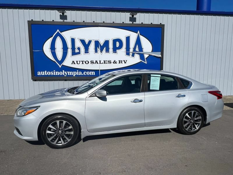 Used 2017 Nissan Altima 2.5 SV FWD image 1