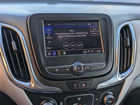 Used 2023 Chevrolet Equinox LT image 17