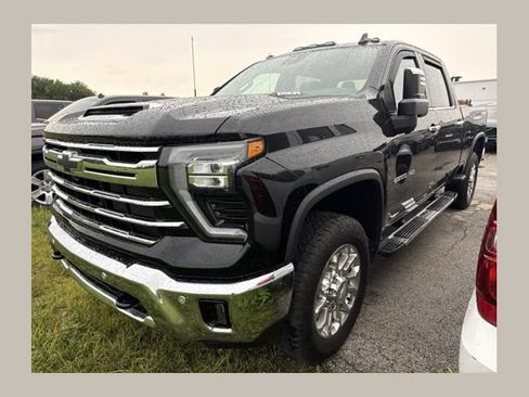 Used 2025 Chevrolet Silverado 2500 LTZ w/ LTZ Convenience Package AWD/4WD image 1