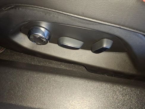 Used 2020 Chevrolet Corvette Stingray Premium Cpe w/ 3LT Preferred Equipment Group image 11