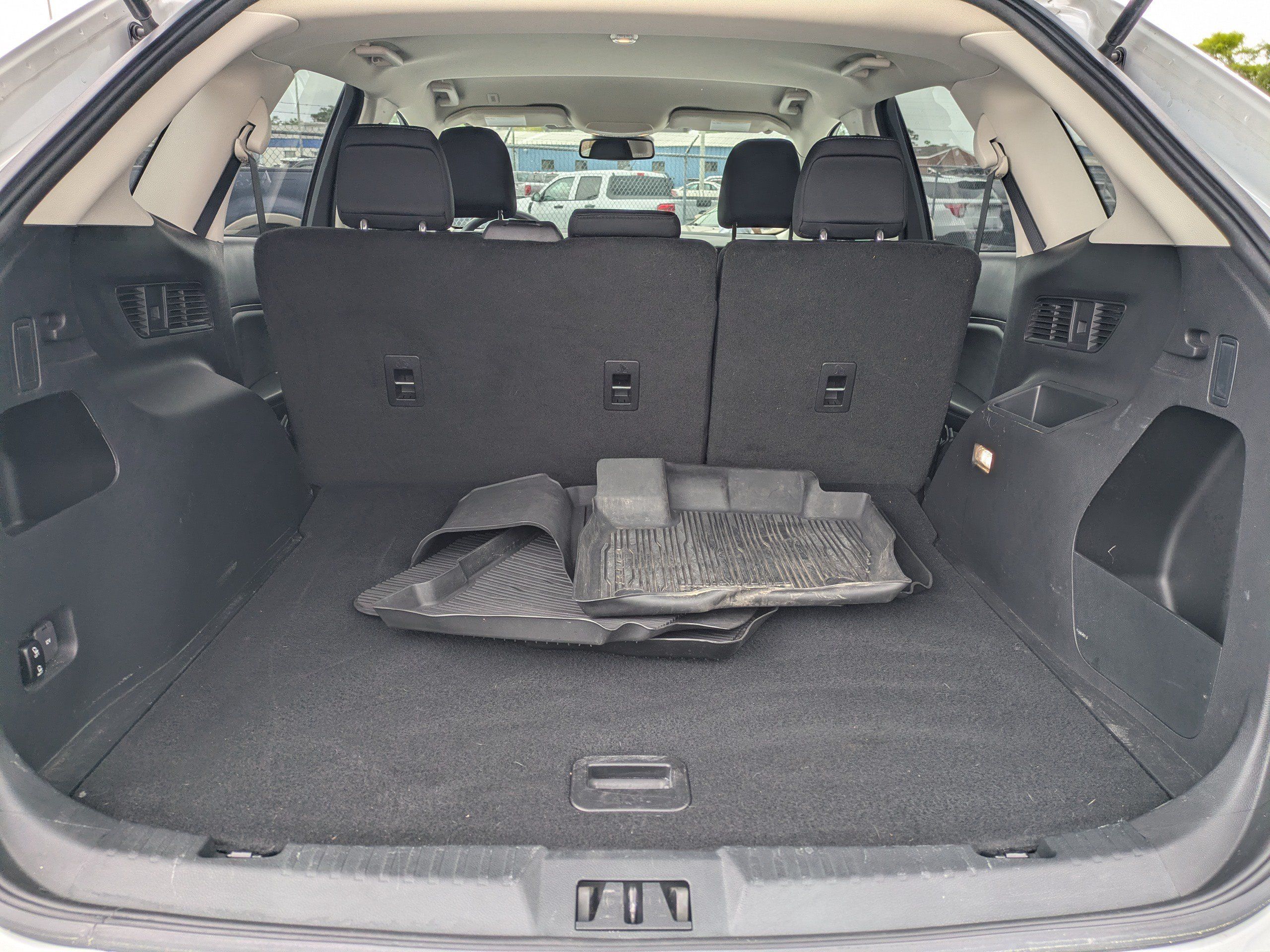 Used 2023 Ford Edge SEL AWD/4WD image 12