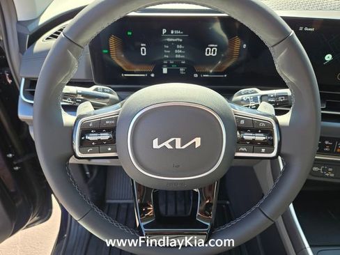New 2026 Kia Carnival LXS FWD image 16