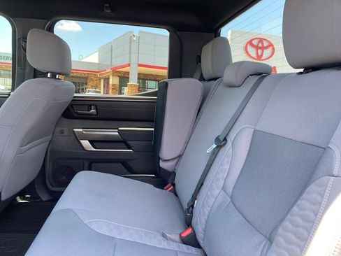 Used 2025 Toyota Tundra SR5 AWD/4WD image 11