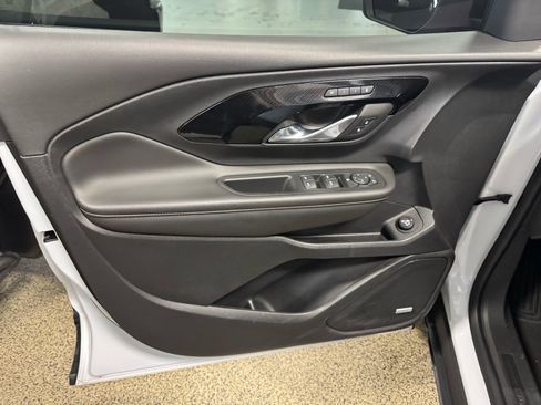Used 2023 GMC Terrain AT4 w/ Infotainment Package II AWD/4WD image 15