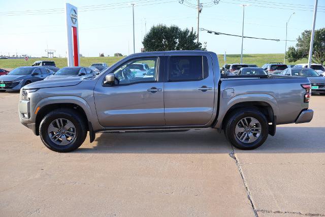 Certified 2025 Nissan Frontier SV w/ SV Convenience Package RWD image 2