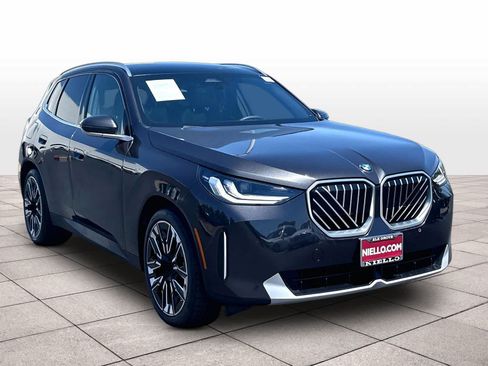 Used 2025 BMW X3 xDrive30i w/ Convenience Package AWD/4WD image 3