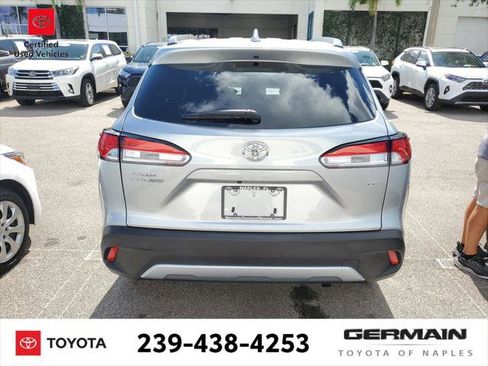 Certified 2024 Toyota Corolla Cross LE image 8